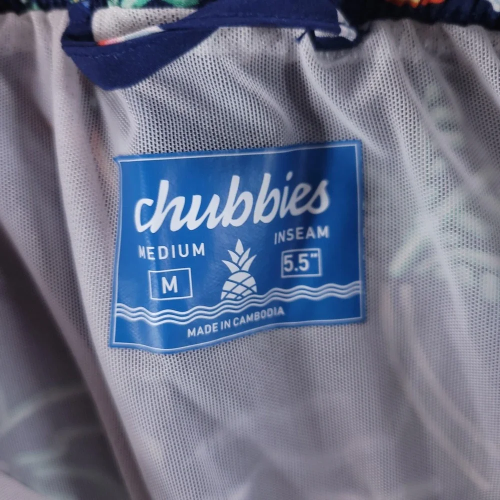 Chubbies Swim Shorts Mens M Blue Neon Flamingo 5.5